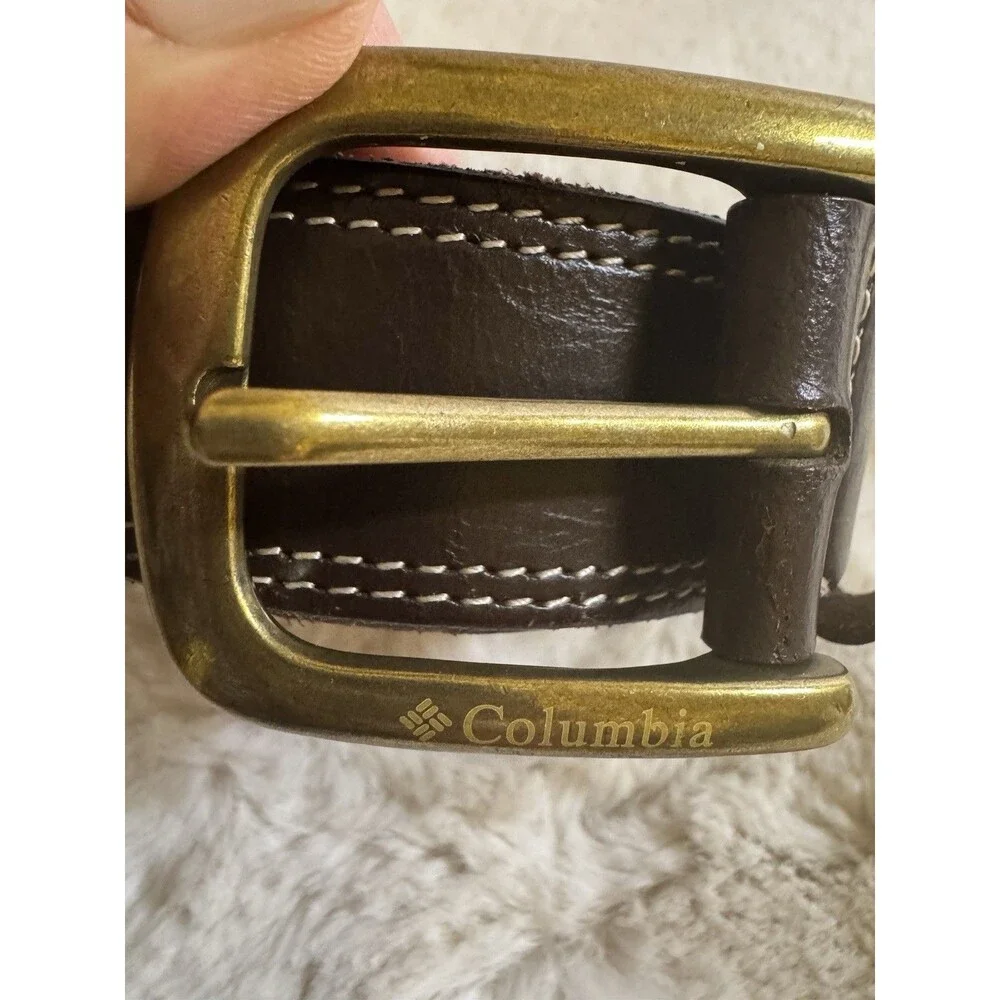 Columbia Men's Belt Size 34 Brown Leather Brass Tone Buckle 1.5